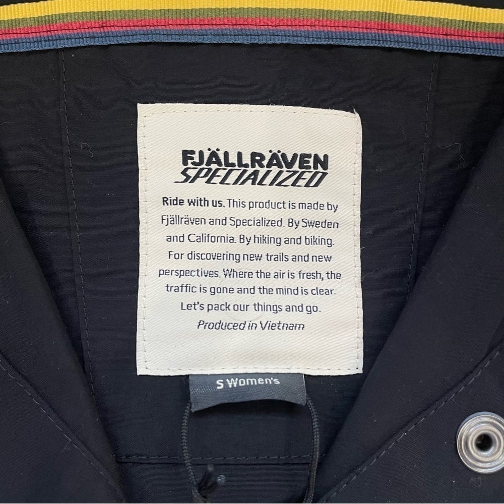 NWT Fjallraven x Specialized Black Button Up Wind Jacket Size S - Picture 8 of 9